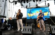 Thumbnail for the Bob Weir - Gathering of the Vibes link, provided by host site