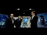Thumbnail for the Gerardo Ortíz - Gerardo Ortiz recibe por primera vez “Disco de Oro” en México #HoyMasFuerte - DEL Records 2015 link, provided by host site