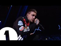 Thumbnail for the Liam Payne - Get Low (Radio 1's Teen Awards 2017) link, provided by host site