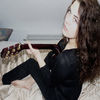 Image of Gianna linking to their artist page due to link from them being at the top of the main table on this page