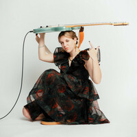 Thumbnail for the Maya Delilah - Gravity link, provided by host site