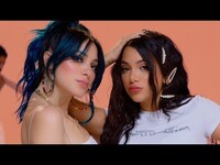 Thumbnail for the Niki and Gabi - hair tie link, provided by host site