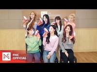 Thumbnail for the Cherry Bullet - 무릎을 탁 치고 (Hands Up) 응원법 link, provided by host site