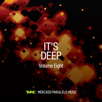 Thumbnail for the Hardmix - Hit Me - Craig Hamilton Remix link, provided by host site