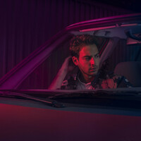 Image of Darin linking to their artist page due to link from them being at the top of the main table on this page
