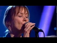 Thumbnail for the Suzanne Vega - Horizon (There Is A Road) at Folk Awards 2014 link, provided by host site