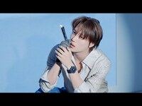 Thumbnail for the EXO - 여러분들 한번 보세요 카이의 노하우✨| HUBLOT X W KOREA Photoshoot Behind link, provided by host site