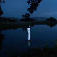 Thumbnail for the Noah Cyrus - I Saw the Mountains link, provided by host site