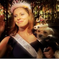 Thumbnail for the Rachel Bloom - I Steal Pets link, provided by host site