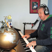 Thumbnail for the Steve James - If I Could Take Away Your Pain link, provided by host site