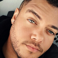 Thumbnail for the Nathan Carter - In Circles link, provided by host site