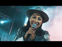 Thumbnail for the Andra - Iubirea E Un Refren for Live & Crunchy Tour link, provided by host site
