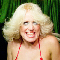 Image of Amyl and The Sniffers linking to their artist page due to link from them being at the top of the main table on this page