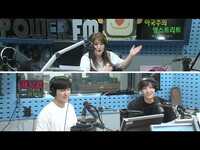Thumbnail for the JJ Project - (JJ프로젝트), JB, 진영 표정차이 [SBS 이국주의 영스트리트] link, provided by host site