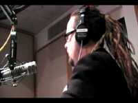 Thumbnail for the Korn - Jonathan Davis on Loveline link, provided by host site
