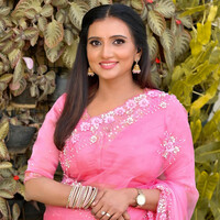Thumbnail for the Manjari - Kanna Kanna link, provided by host site