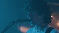 Image of Arlie linking to their artist page due to link from them being at the top of the main table on this page