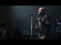 Thumbnail for the Seal - Kiss From A Rose (Radio 2 In Concert) link, provided by host site