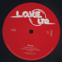 Image of Douze linking to their artist page due to link from them being at the top of the main table on this page