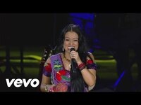 Thumbnail for the Lila Downs - La Cumbia del Mole (En Vivo) link, provided by host site