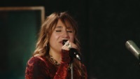 Thumbnail for the Izïa - La vitesse (Live session) link, provided by host site