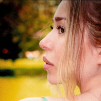 Thumbnail for the Nane - Labbra Moet link, provided by host site