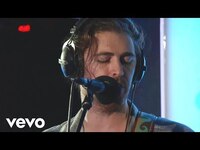 Thumbnail for the Hozier - Lay Me Down link, provided by host site