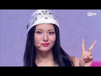 Thumbnail for the LIGHTSUM - 라잇썸 (LIGHTSUM) - POSE! #엠카운트다운 EP.859 | Mnet 방송 link, provided by host site