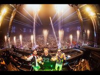 Thumbnail for the Dimitri Vegas - | Amsterdam Music Festival (AMF) 2018 (FULL LIVE SET) link, provided by host site