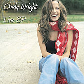 Image of Chely Wright linking to their artist page due to link from them being at the top of the main table on this page