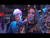 Thumbnail for the LISA - Lois zingt ‘A little bit of Christmas’ - RTL LATE NIGHT link, provided by host site