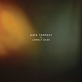 Image of Kate Tempest linking to their artist page due to link from them being at the top of the main table on this page