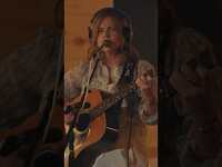 Thumbnail for the Courtney Marie Andrews - Loose Future Flying Cloud Live Session link, provided by host site