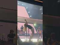 Thumbnail for the Paramore - Madison Square Garden, Night 2 link, provided by host site