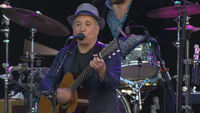 Thumbnail for the Paul Simon - Me and Julio Down By the Schoolyard (from The Concert in Hyde Park) link, provided by host site
