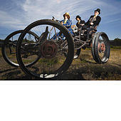 Thumbnail for the Les Claypool - Me Llamo Mud link, provided by host site