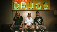 Thumbnail for the Violent Femmes - Memory link, provided by host site