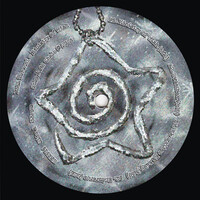 Image of Roza Terenzi linking to their artist page due to link from them being at the top of the main table on this page