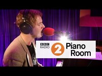 Thumbnail for the Tom Odell - Mona Lisas & Mad Hatters (Radio 2's Piano Room) link, provided by host site