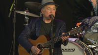 Thumbnail for the Paul Simon - Mother and Child Reunion (from The Concert in Hyde Park) link, provided by host site