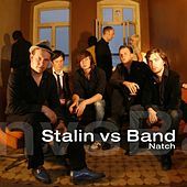 Image of Stalin linking to their artist page due to link from them being at the top of the main table on this page
