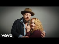 Thumbnail for the Nathaniel Rateliff and the Night Sweats - Nathaniel Rateliff & The Night Sweats - Hey Mama link, provided by host site