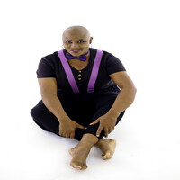 Thumbnail for the Gloria Bosman - Ndiyanqonqoza link, provided by host site