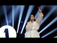 Thumbnail for the Dua Lipa - New Rules (Radio 1's Teen Awards 2017) link, provided by host site