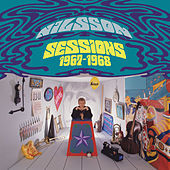 Image of Harry Nilsson linking to their artist page due to link from them being at the top of the main table on this page