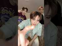 Thumbnail for the NTX - 🥵🔥 #NTX #엔티엑스 #HYEONGJIN #형진 #XIHA #시하 #CHANGHUN #창훈 link, provided by host site
