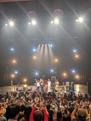Thumbnail for the Kikagaku Moyo - Persimmon Hall link, provided by host site
