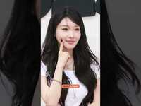 Thumbnail for the Chungha - 청하 | | 포토콜 | PHOTOCALL link, provided by host site