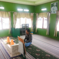 Thumbnail for the Zaini - Qasidah Subhanaman Dzikruhu (Acoustic) link, provided by host site
