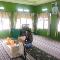 Thumbnail for the Zaini - Qasidah Subhanaman Dzikruhu (Acoustic) link, provided by host site